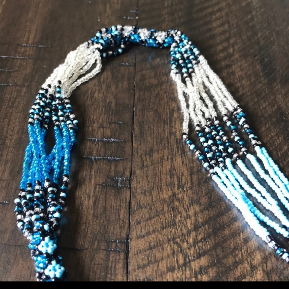 Guatemala Necklace - Picture 5 of 8